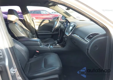 2013 Chrysler 300C from USA, damaged, VIN 2C3CCAEG0DH620904